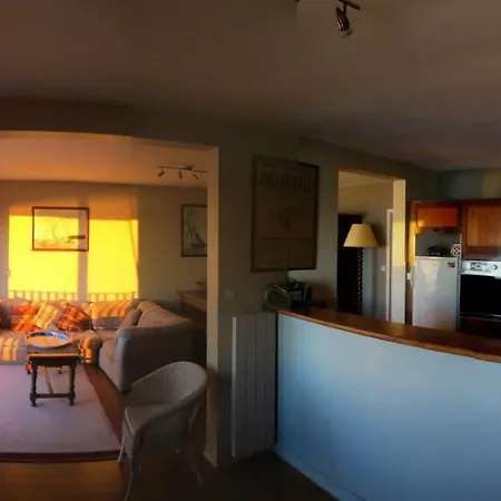 Les Goelands * Jullouville-les-Pins